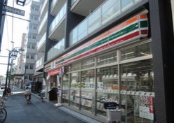 コンビニ　セブン－イレブン荒川西日暮里１丁目店（コンビニ）まで347m