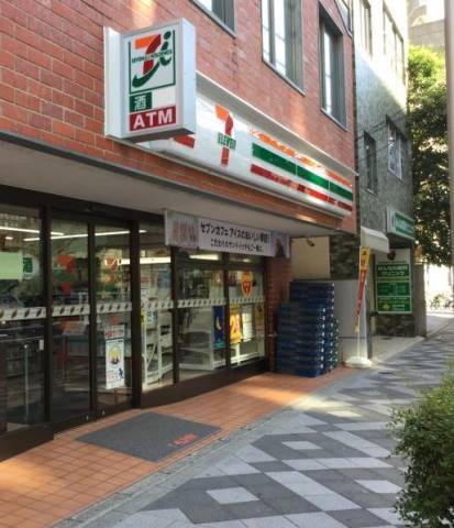 コンビニ　セブンイレブン台東東上野6丁目店（コンビニ）まで204m