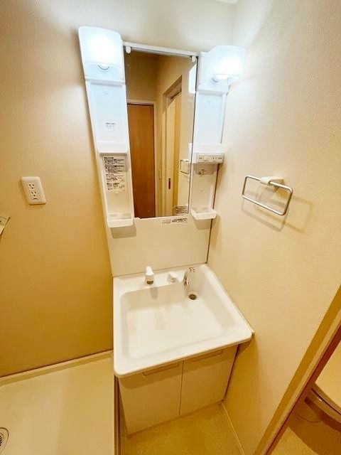 京急本線 金沢文庫駅 徒歩3分 3階建 築10年の内装写真