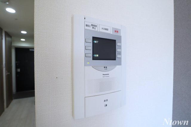 セキュリティ　モニター付きインターホンです
