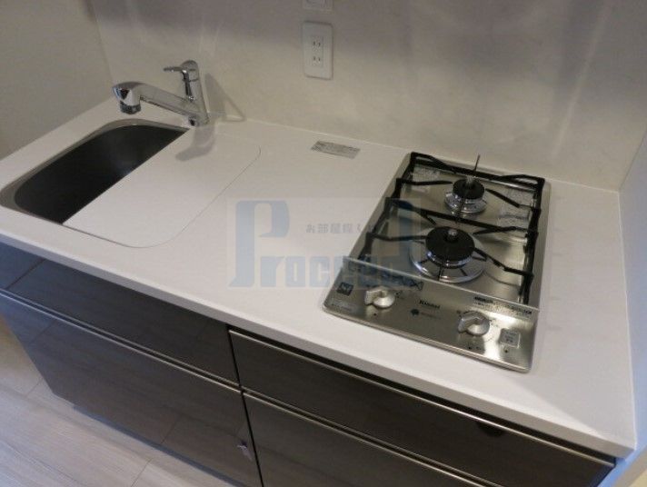 キッチン　※別部屋参考写真※現況優先です