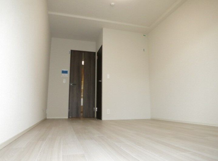 居室・リビング　※別部屋参考写真※現況優先です