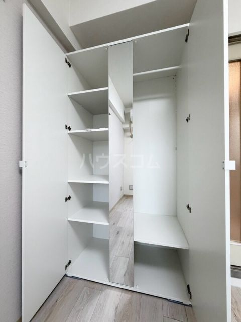 収納
