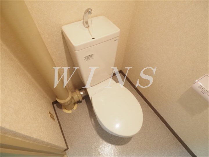 小田急線 生田駅 徒歩13分 3階建 築47年のトイレ写真