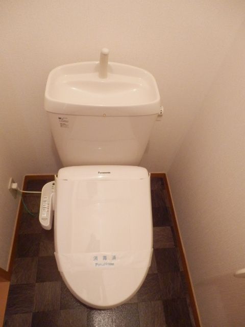 コンフォート野田Bのトイレ写真