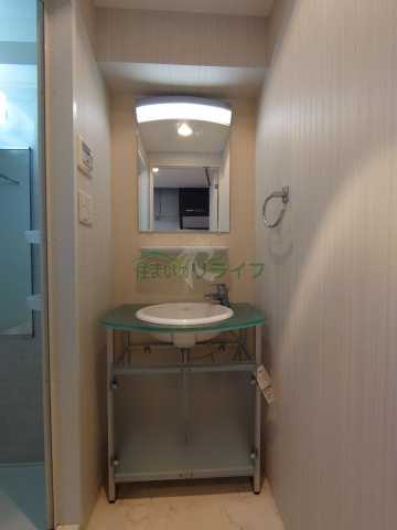 洗面設備　別間取り参考写真です