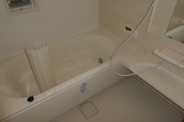コンステラシオンAの風呂写真