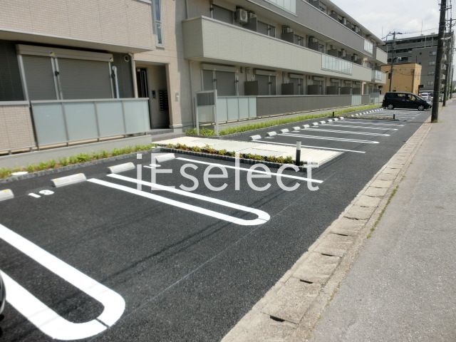 駐車場　駐車場※満車時は近隣でお探しします