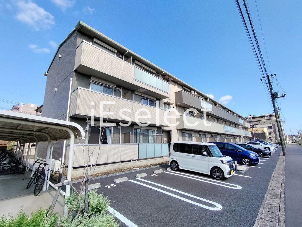 建物外観　２０１７年５月竣工