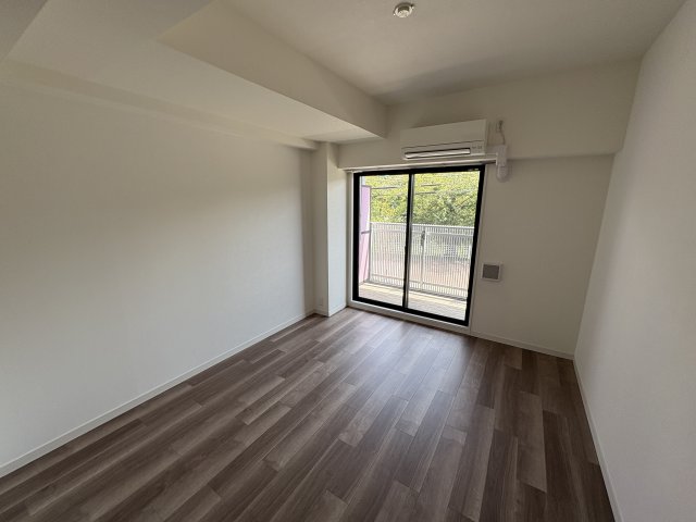 S-RESIDENCE志賀本通Northの居間写真