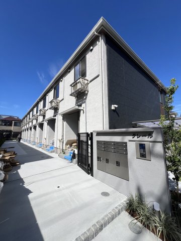 東武伊勢崎線 西新井駅 徒歩11分 築3年