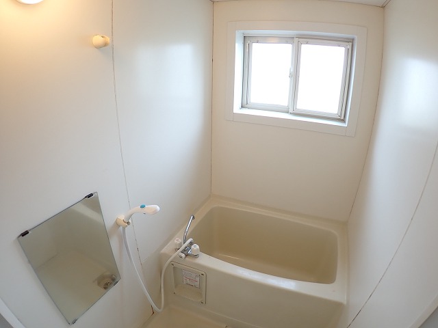 三内玉作2-77一戸建の風呂写真
