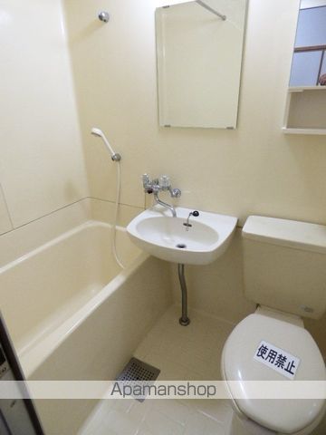 地下鉄御堂筋線 東三国駅 徒歩4分 11階建 築44年の風呂写真