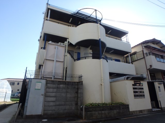 建物外観　外はこのようになっています
