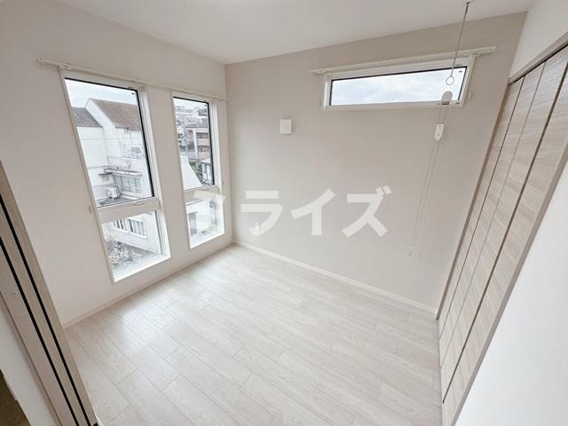 ＪＲ東海道本線 千里丘駅 徒歩12分 3階建 築3年の内装写真