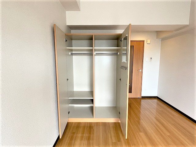 収納　同物件別部屋