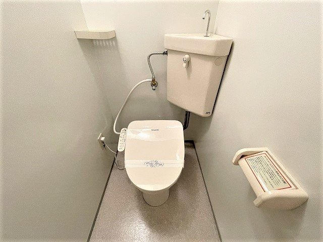 トイレ　同物件別部屋
