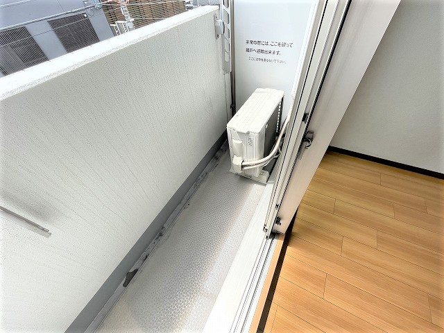 バルコニー　同物件別部屋