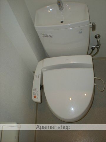 東急池上線 蓮沼駅 徒歩4分 6階建 築22年のトイレ写真