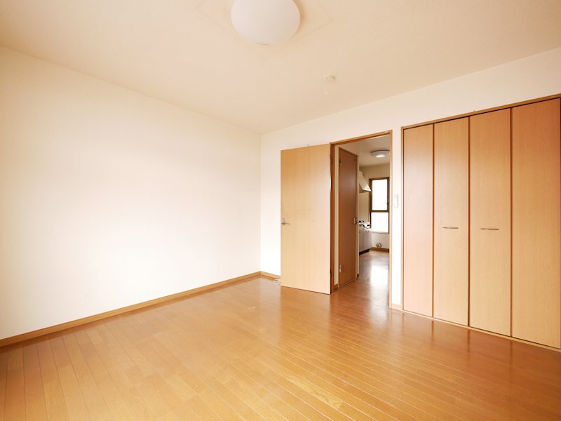 その他部屋・スペース　洋室８帖