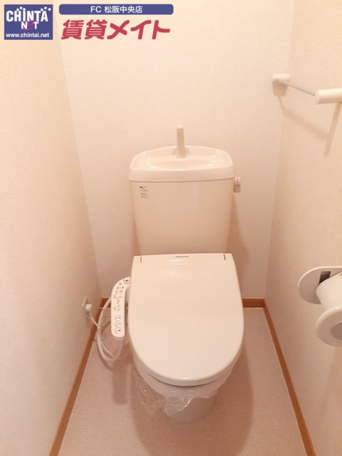 トイレ　同物件別室写真