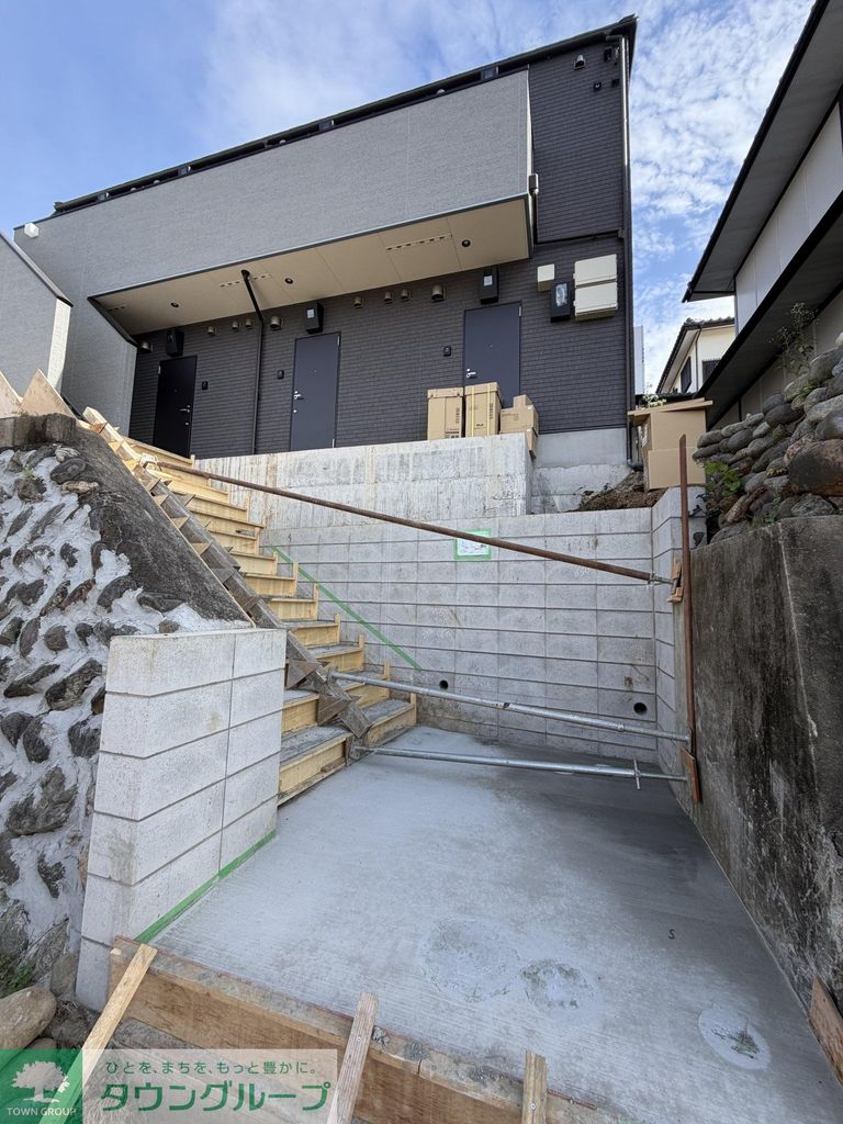 小田急線 玉川学園前駅 徒歩13分 2階建 築1年の外観写真