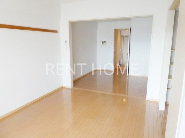 居室・リビング　広々としたお部屋です。