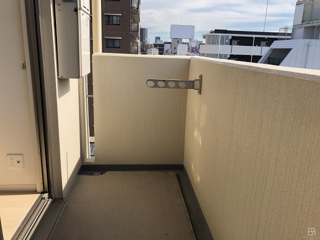 バルコニー　バルコニー