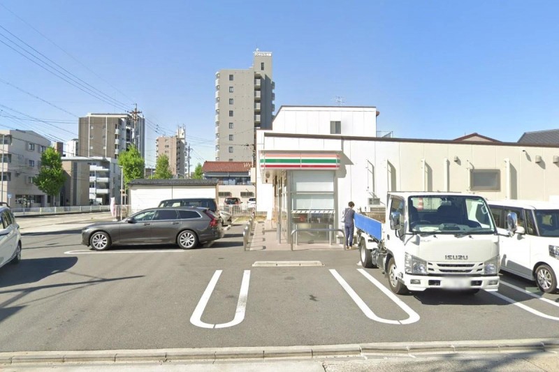 コンビニ　セブンイレブン 名古屋十王町店（コンビニ）まで250m