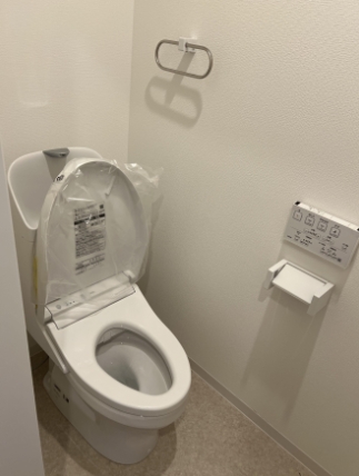 トイレ　類似物件参考写真