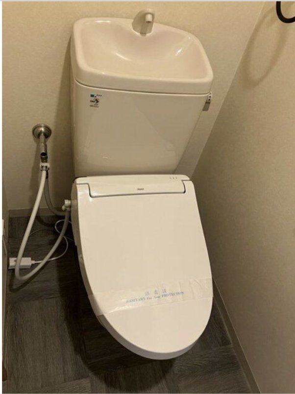 トイレ　トイレ