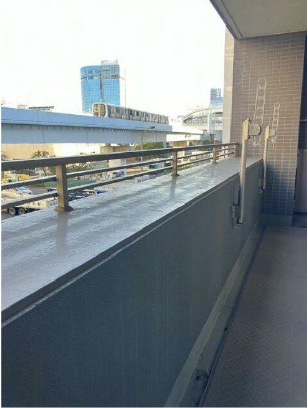 バルコニー　バルコニー
