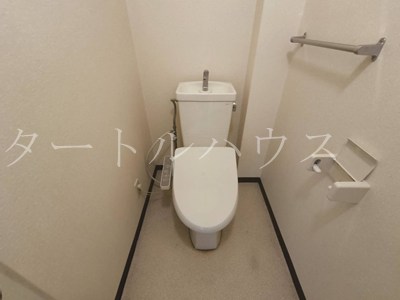 ビューテラス畷 AB棟のトイレ写真