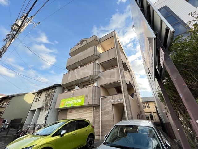 名古屋市昭和区池端町のマンションの建物外観