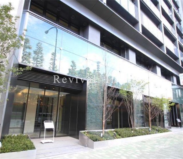 エントランス　高級感あるエントランス