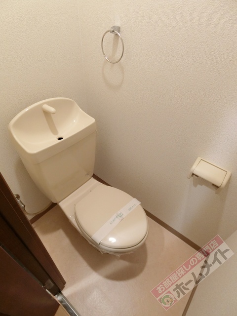【ローズ・メイのトイレ】