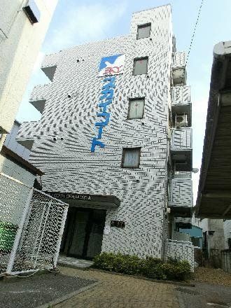 東京都葛飾区白鳥２の賃貸マンションの外観