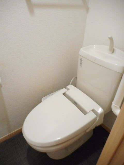 【エアリーウエストのトイレ】