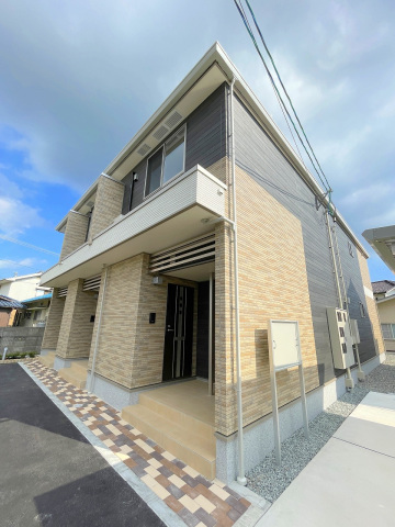 【安芸郡熊野町呉地のアパートの図書館】