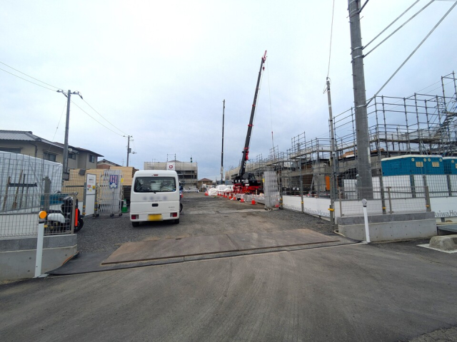 松山市朝生田町のアパートの建物外観