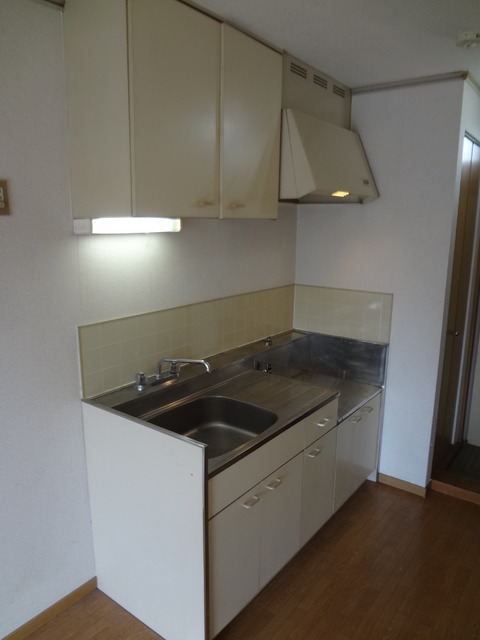 【八王子市館町のマンションのキッチン】