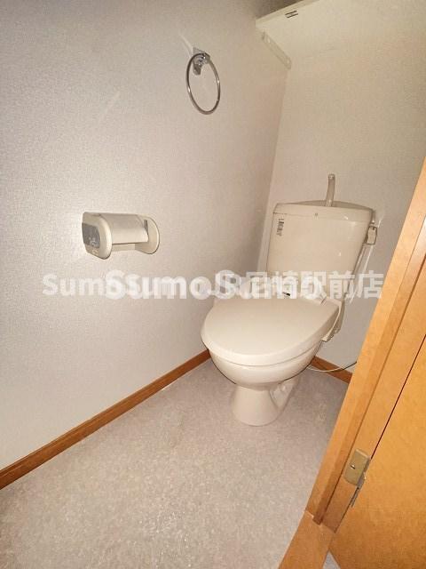 トイレ　ゆったりとした空間のトイレです