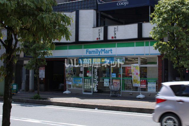 【川越市南通町のアパートのコンビニ】