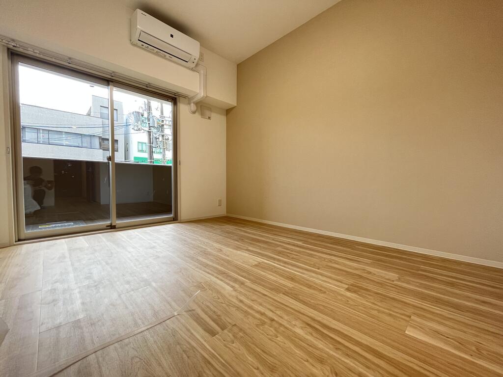 居室・リビング　※同建物別部屋
