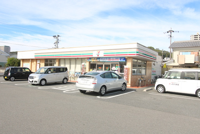コンビニ　セブンイレブン 大分荏隈店（コンビニ）まで500m