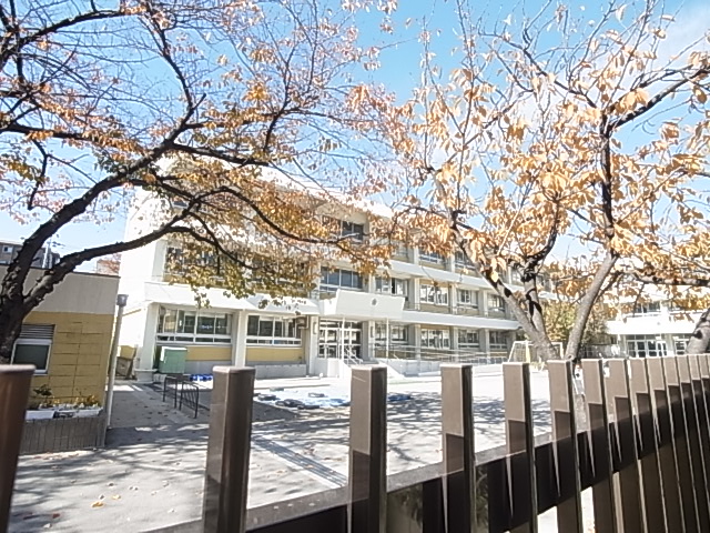 【DIPS亀有駅前の小学校】