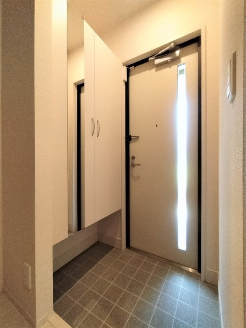 【Ｄ－ｒｏｏｍ土居田の玄関】