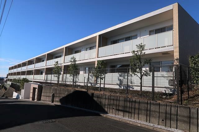 コンフォリア鷺沼三丁目の外観写真