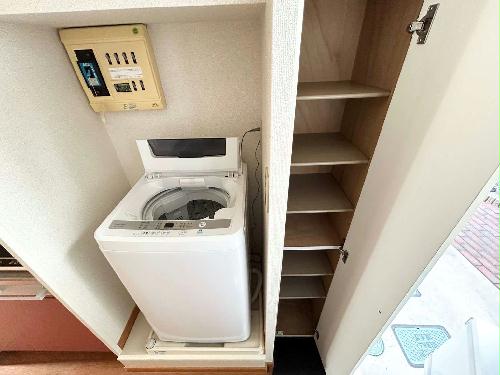 収納　実際のお部屋と異なる場合がございます。