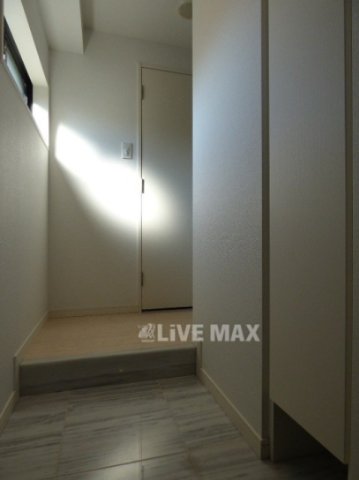 玄関　※同物件別部屋参照